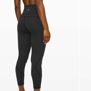 Lululemon “in movement” tight color black